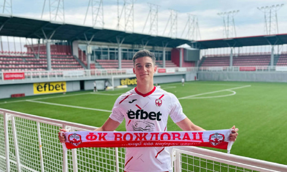 OTIŠAO U KOMŠILUK Zvezda pustila mladog igrača u Voždovac, 50 posto dobija od sledeće prodaje (FOTO)