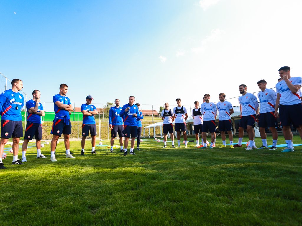 SAZNAJEMO – AKO AZAROV ODE Zvezda nema spremnu zamenu, ali uprava ima veliku želju… Odluka je na jednom čoveku…