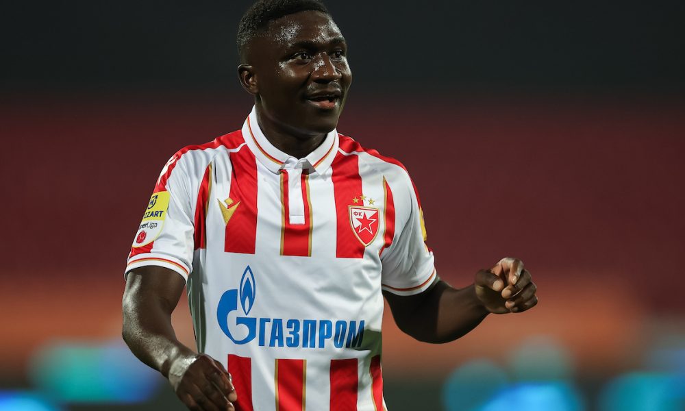 USKORO KOLEGE Ovom tandemu se raduju na „Marakani“! Budući igrač Zvezde gledao Kangvu kako „zabija“ (VIDEO)