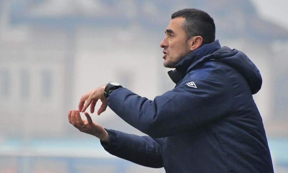 POTEZ ZA BUĐENJE ILI POTOP Šarac otišao! Radnički s novim trenerom čeka revanš sa Inđijom