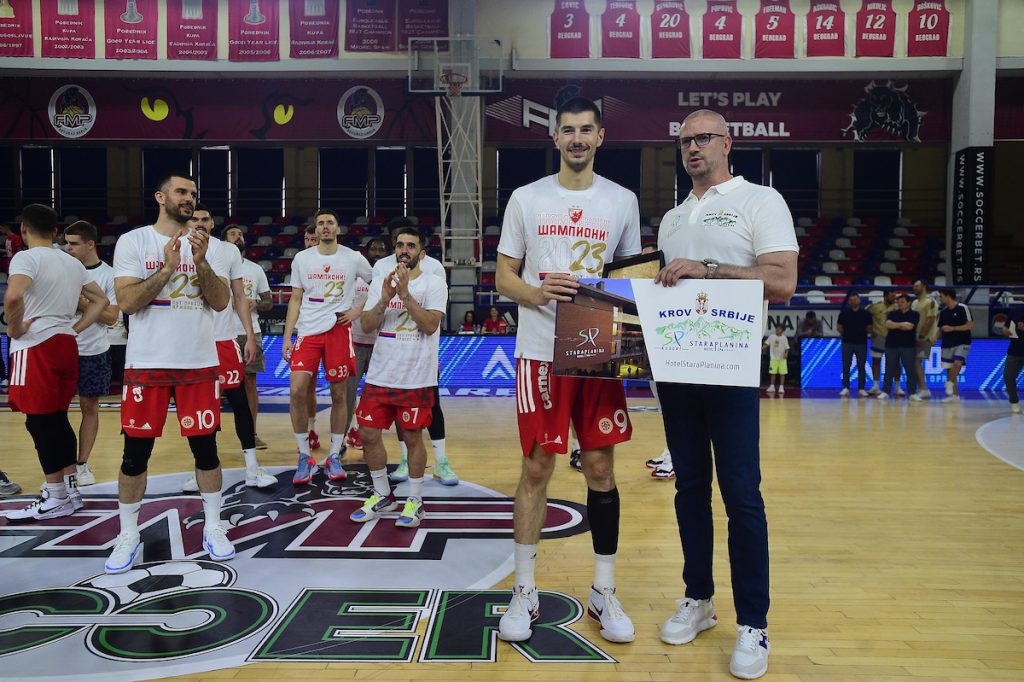 MVP Mitrović sjajnu sezonu krunisao individualnim priznanjem!