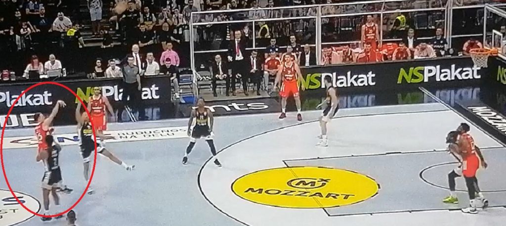 Partizan trojkama otvorio meč, a onda je usledio projektil Nedovića! Petrušev se obrukao (VIDEO)