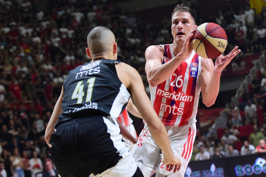 POSLE EVROLIGE Zvezda pozvana na jak turnir na Kipru, evo ko će da joj budu rivali… (FOTO)