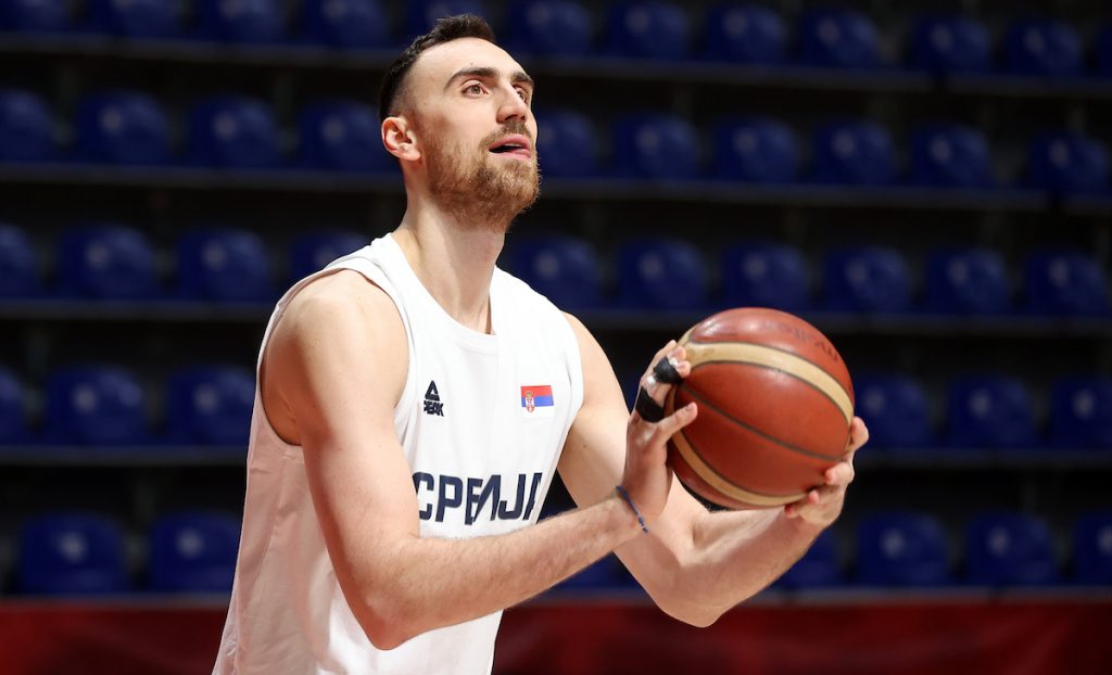 SJAJNE VESTI ZA OLIMPIJAKOS, ALI I ZA SRBIJU Milutinov se vraća na teren, poznato kada će da zaigra