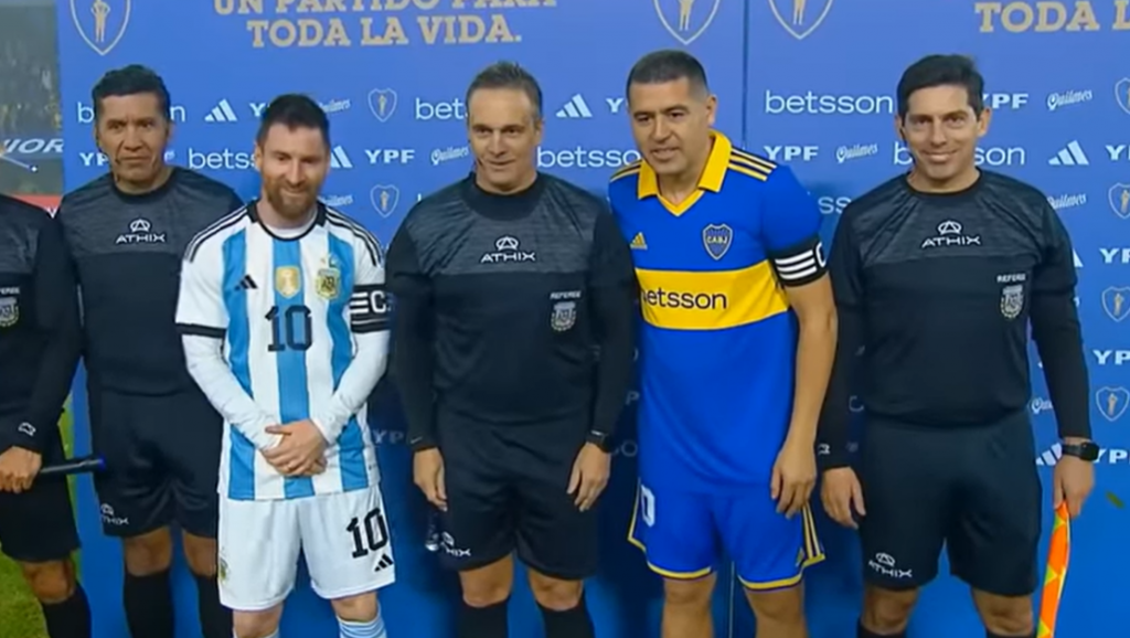 MESI PRISUSTVOVAO SPEKTAKLU NA „BOMBONJERI“ Legendarni Argentinac rekao zbogom fudbalu