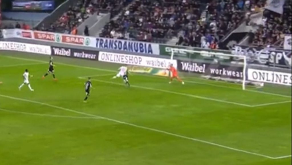 BUDUĆNOST SRPSKOG FUDBALA Ratkov pogodio mrežu na debiju! Pavlović udvostručio prednost (VIDEO)