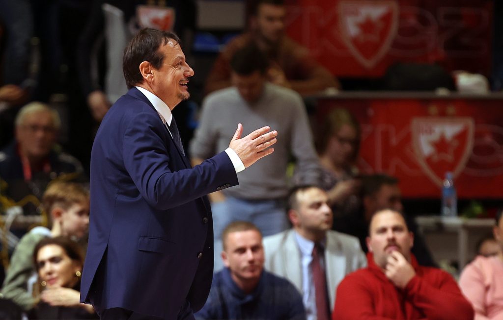 PAO PRECRTAO AMERA Da li je Ataman učinio uslugu Zvezdi?