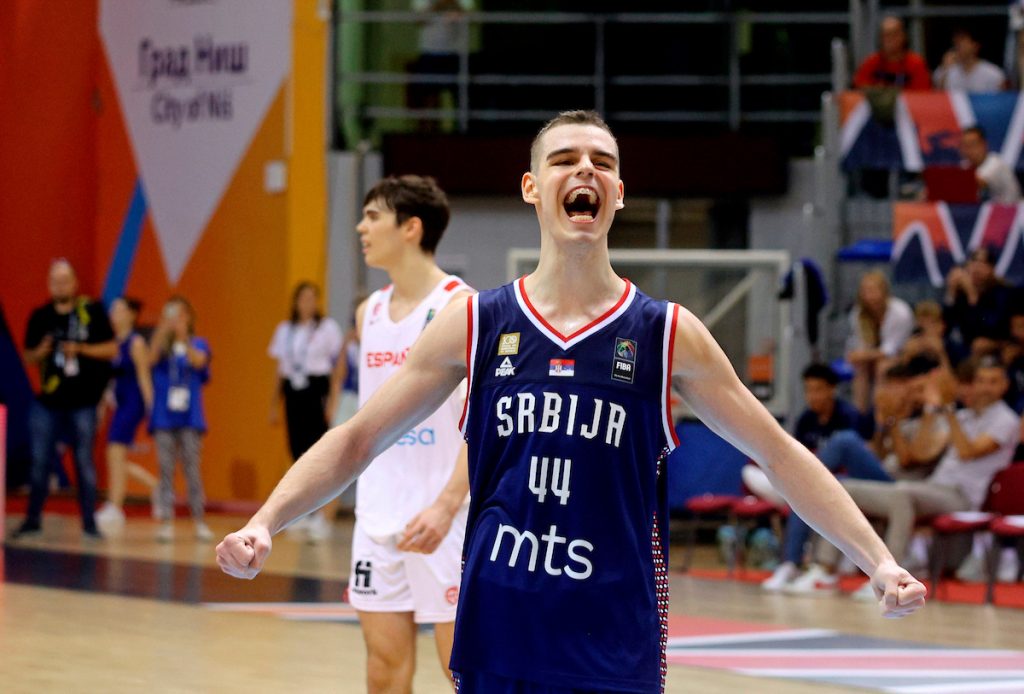 Da li je Zvezda mogla da istrpi Topića?