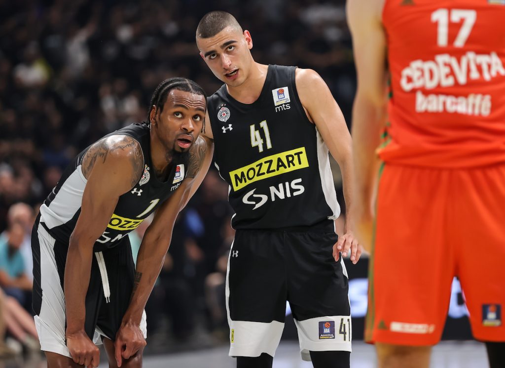 OGLASIO SE KAPITEN Panter poslao poruku „grobarima“ u vezi sa Madarom: Nemojte da dozvolite…