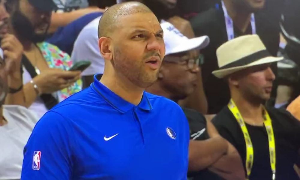 TEŠKO ĆEŠ TAKO DO UGOVORA, SINE Potez centra Dalasa će vas nasmejati do suza! (VIDEO)