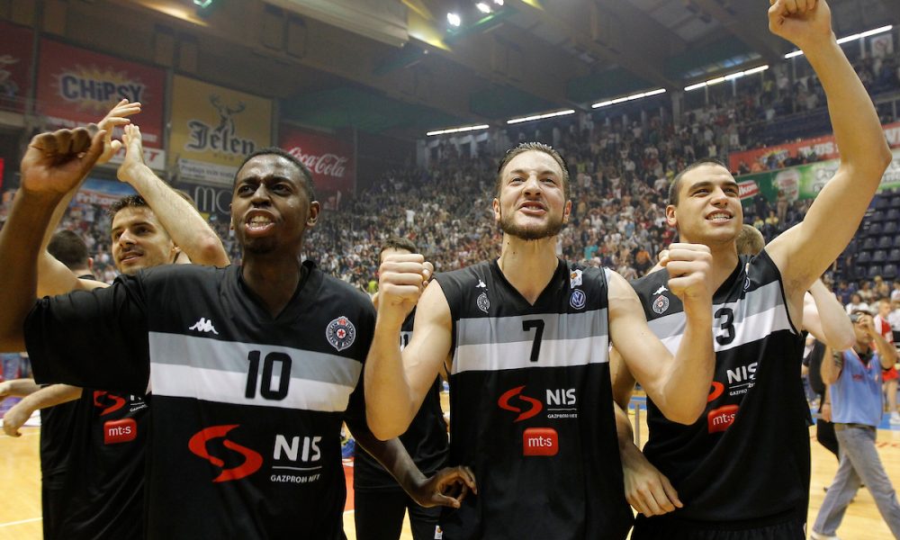 VELIKI POVRATAK Miljenik „grobara“ ponovo u Evroligi! Odmah im je poslao jasnu poruku na srpskom jeziku