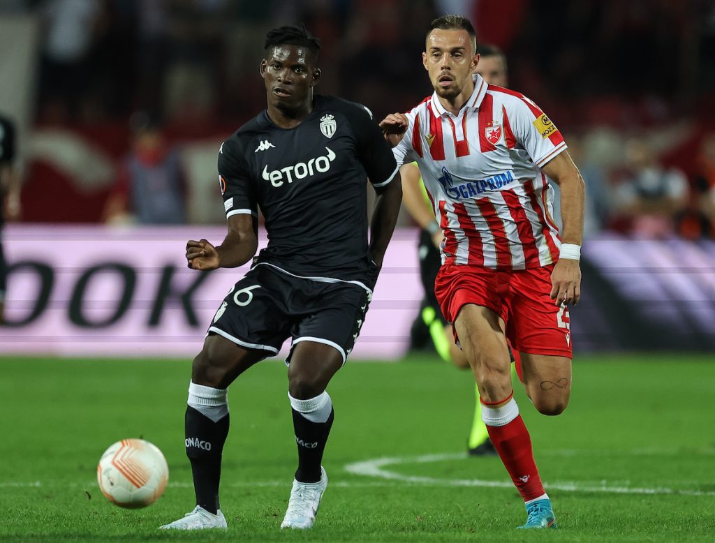 TRANSFER Čelsi kupio štopera, prošle godine je igrao protiv Zvezde