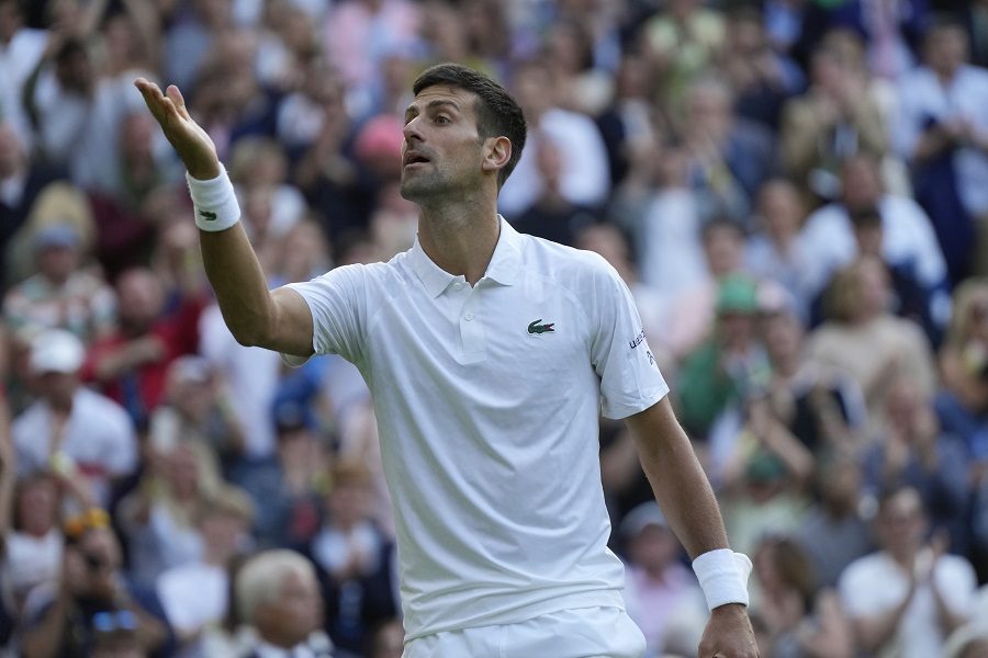 PORUKA NAVIJAČIMA Đoković se oglasio, odmah mu se javio Kirjos