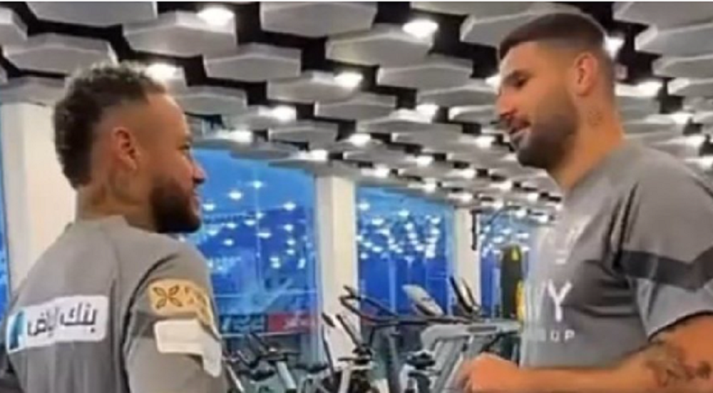 POČEO DA TRENIRA Nejmar dočekan na terenu u Rijadu, Sergej, Mitar i saigrači mu na ovaj način poželeli dobrodošlicu (VIDEO)