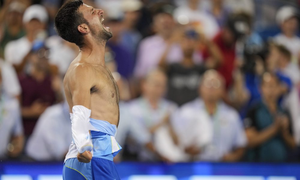 ŽENO, UNIŠTIĆE TE ZLOBA Stara je to mrziteljka… Ponovo udarila na Novaka! Osporava mu pobedu