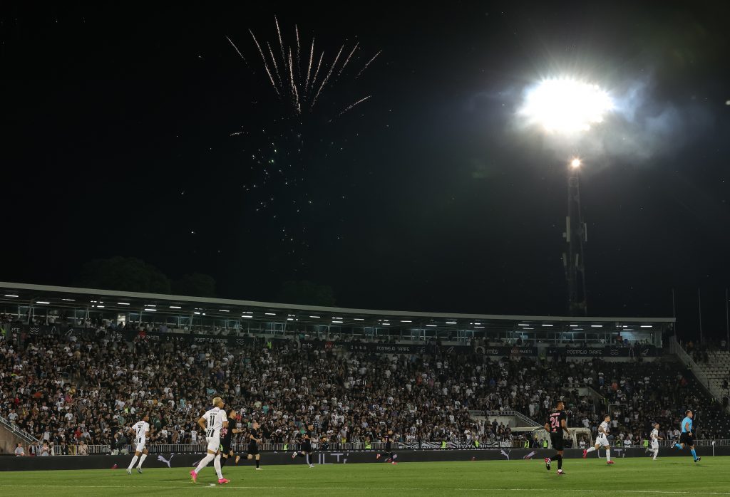 FENOMENALAN GEST MILJENIKA „GROBARA“ Nekadašnji trener Partizana zakupio čitavu ložu stadiona u Humskoj!