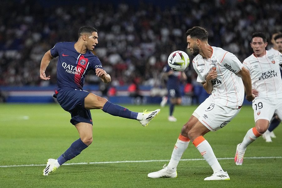 IZNENAĐENJE NA STARTU Parižanima samo bod na svom stadionu (VIDEO)