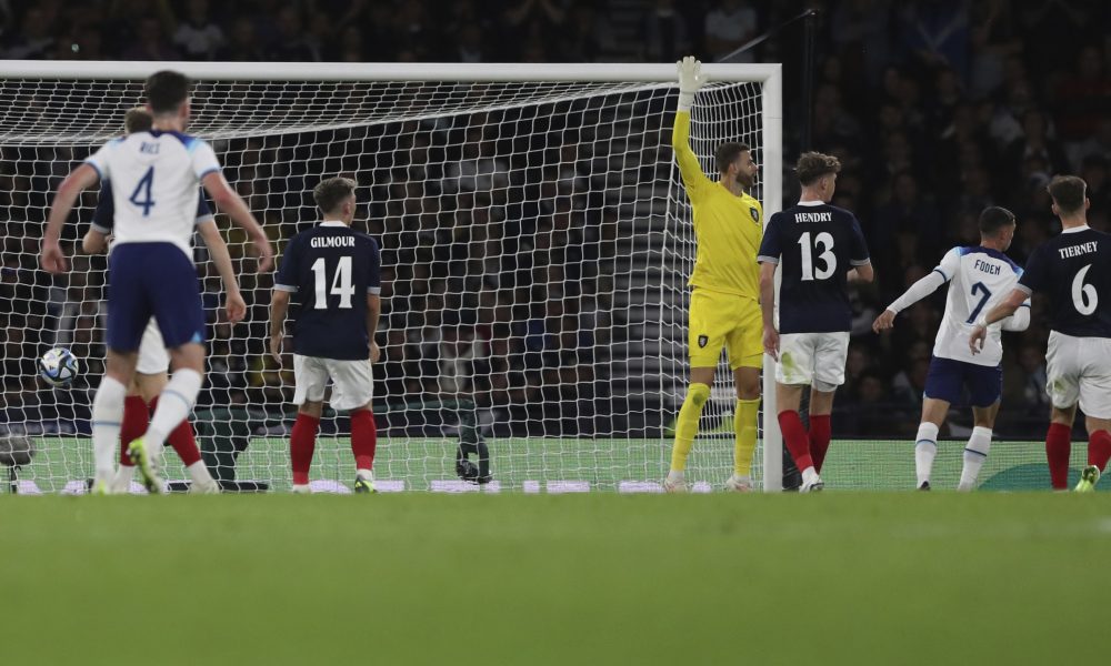 MEGVAJER U SVOM STILU Novi peh engleskog štopera – ušao u igru i zatresao sopstvenu mrežu (VIDEO)
