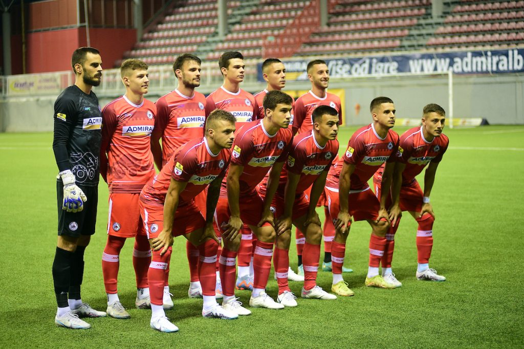 RAZLIČITI ARŠINI Kada igranje rukom (ni)je uvek penal! Sudije da usaglase tumačenja (VIDEO)