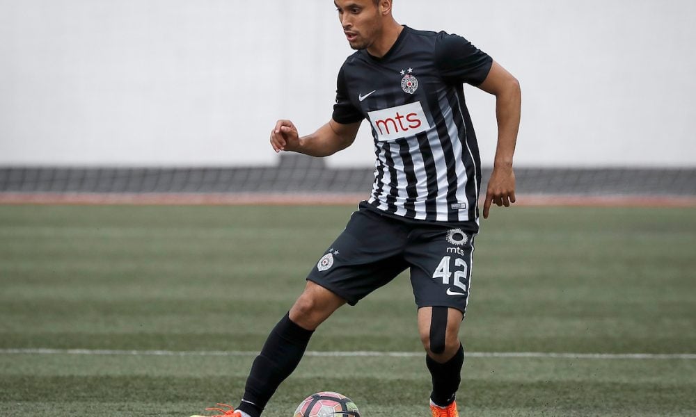 RASPALIO MAŠTU GROBARIMA Leonardo pevajući trenira u Partizanovoj majici (VIDEO)