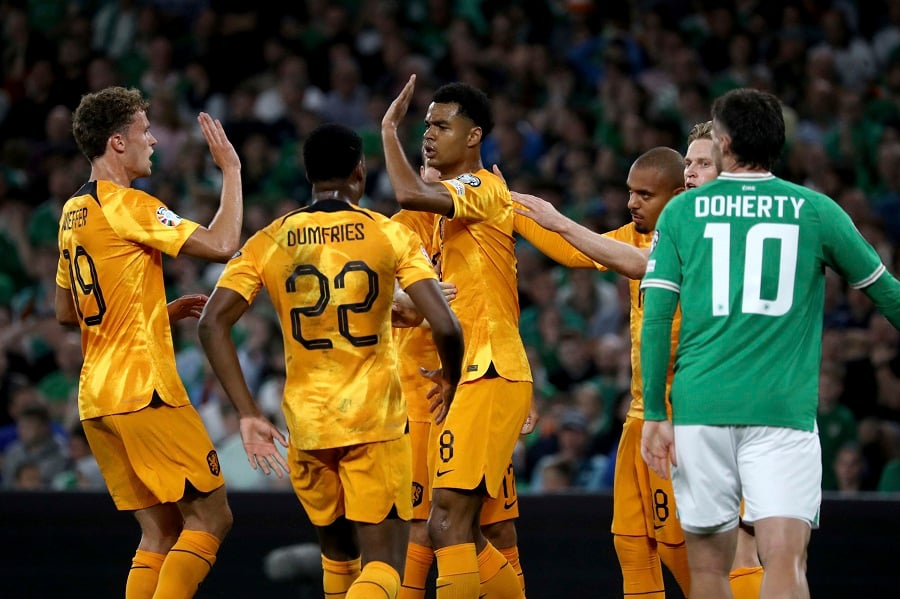 VELIKI PEH PRED EVRO Holanđani idu u Nemačku bez važne karike! Kuman krivi klub