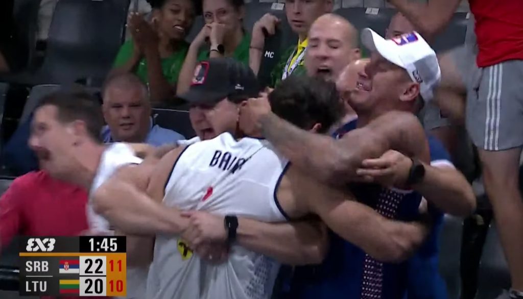 ZLATNI BASKETAŠI Srbija na krovu Evrope peti put zaredom (VIDEO)