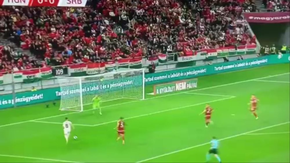 „PA KAD ĆEŠ DA ŠUTIRAŠ AKO NE SAD“ Rade Bogdanović analizirao prvo poluvreme protiv Mađara (VIDEO)