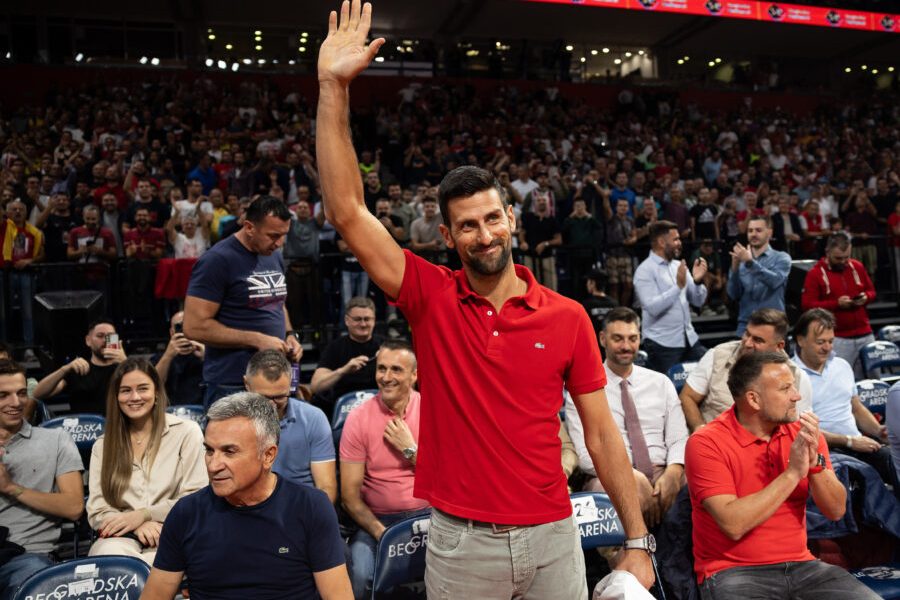 BORIŠA I NOVAK U ARENI Košarkaši Crvene zvezde imaju fenomenalnu podršku sa tribina (FOTO+VIDEO)
