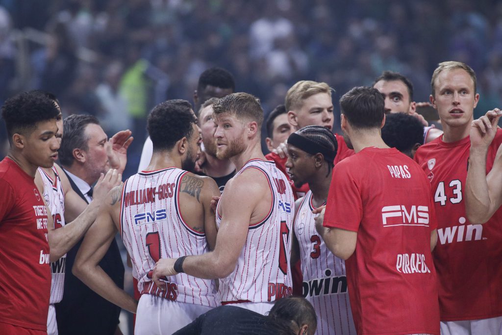 OVO BI BILA DETONACIJA Grci javljaju: Partizan želi jednog od najboljih košarkaša Olimpijakosa!