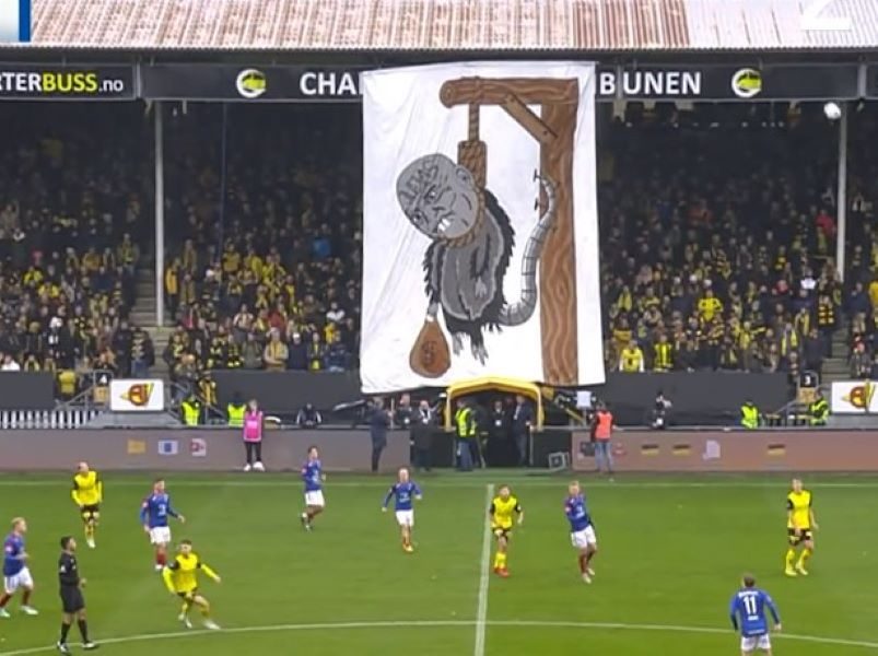 Bizarna koreografija navijača u Norveškoj (VIDEO)