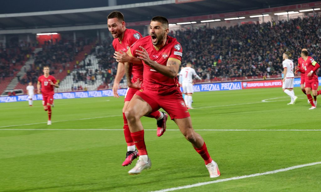 ŠTA JE POKAZAO SNIMAK? Poznato koliko Mitrović mora da pauzira i da li će da igra u Nemačkoj