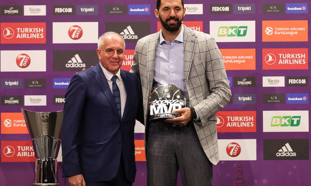 PROGOVORIO Obradović otkrio šta mu je Mirotić rekao… I odakle su stigli pozivi zbog kojih je odustao od dolaska u Partizan