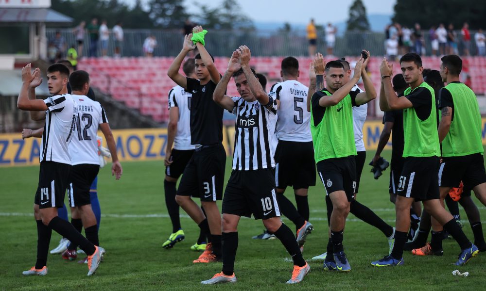 KAKAV PROPUST CRNO-BELIH Dok se Partizan muči sa bonus igračima, njegovo odbačeno dete dobilo novi ugovor u Italiji (FOTO)