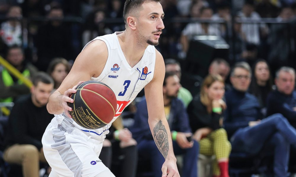 PREMIJERA KOLA Igokea slavila u Splitu, presudila trojka Atića sa devet metara