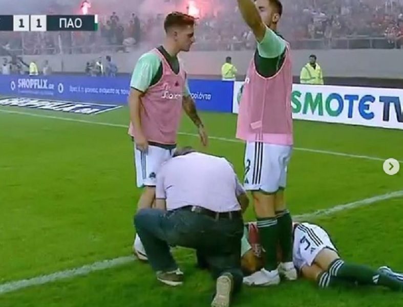 NIŠTA NOVO Haos u Pireju, prekinut grčki derbi, igrač na nosilima napustio teren