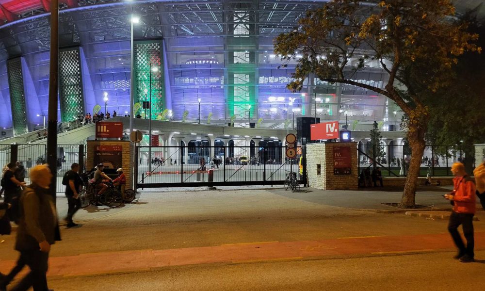 SVE JE SPREMNO ZA SPEKTAKL „Puškaš arena“ puna pola sata pre utakmice (FOTO)