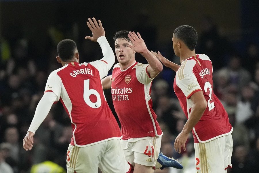 PREMIJER LIGA Čelsi prosuo dva gola prednosti, Arsenalu slađi deo boda u londonskom derbiju (VIDEO)