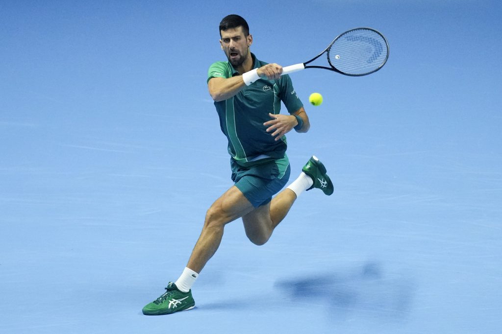 NE POGAĐAJU GA TRAČEVI Srpski fudbaler sa lepšom polovinom navija za Novaka! Poznati par privukao pažnju u Torinu (FOTO)