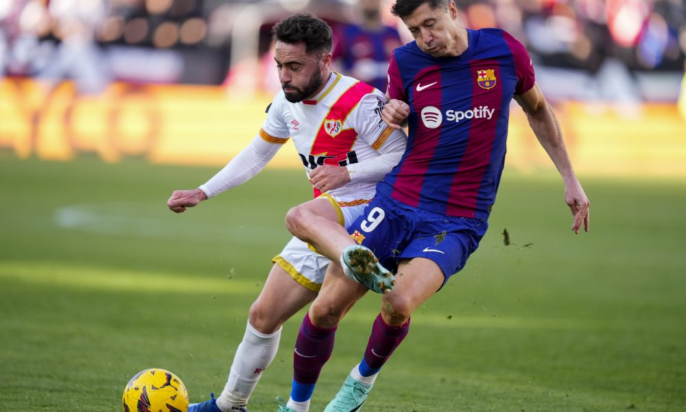 LA LIGA Barselona imala mnogo sreće što je izvukla bod! Neverovatan autogol Rajo Valjekana u završnici (VIDEO)