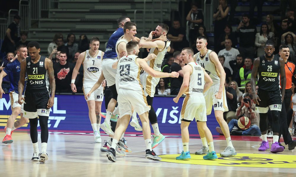 SLOVENAC UMESTO SLOVENCA Studenti imaju novog trenera