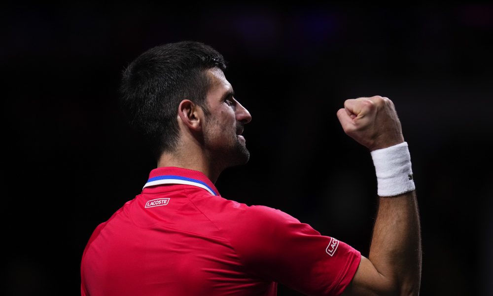 OVAJ ČOVEK JE NEUNIŠTIV Đoković spasao četiri set lopte, pa se plasirao u polufinale!