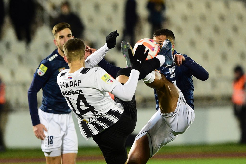 SUDAR DISFUNKCIJE I FUNKCIONALNOSTI Moglo je da se završi samo „velikim praskom“ kobnim za Partizan