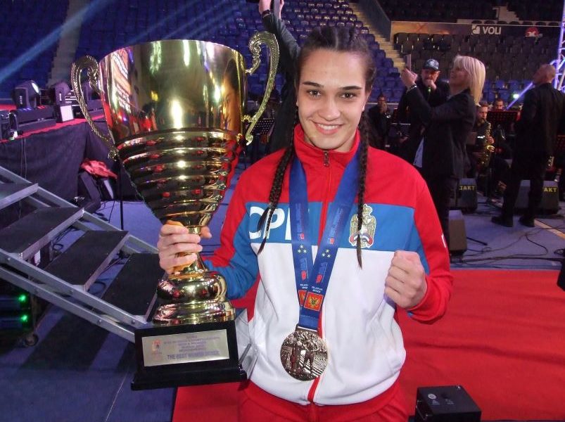 SRPSKA „ČELIČNA LEJDI“ – SARA ĆIRKOVIĆ ZA MBS: Želim zlato na Evropskom prvenstvu, ali još jedno tri meseca kasnije!