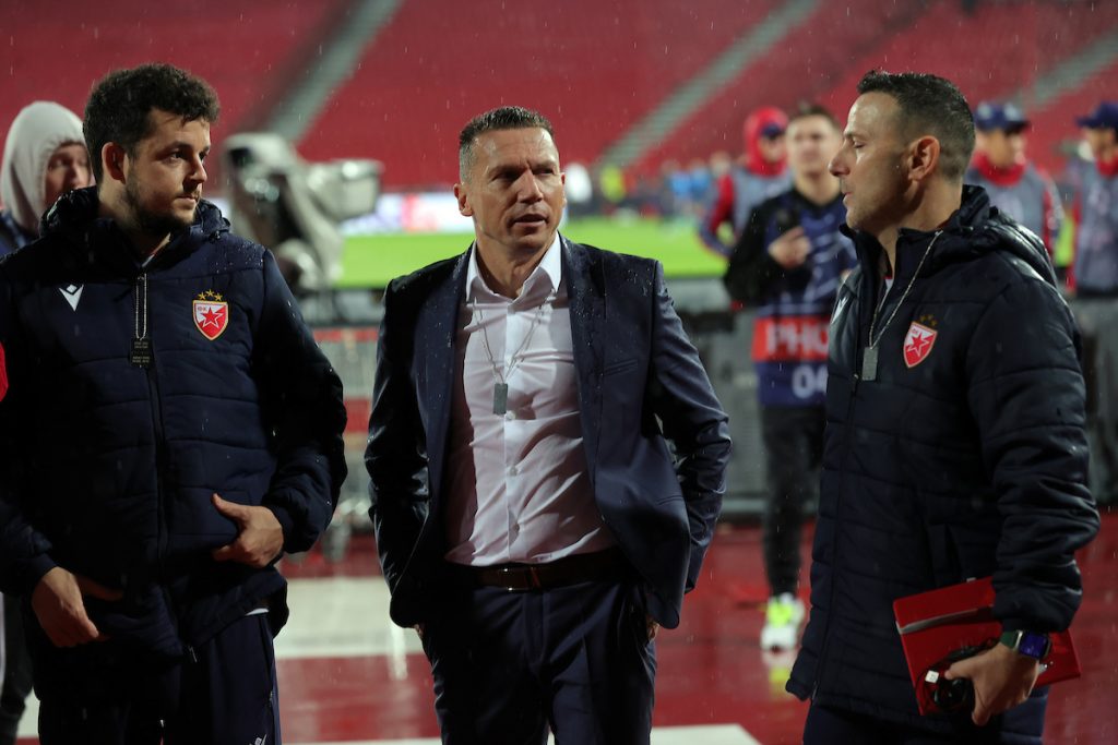 DA LI JE BAHAR BLIZU NOVOG POSLA? Možda je ovo novi klub Izraelca… Upravi Zvezdi bi to dobro palo…