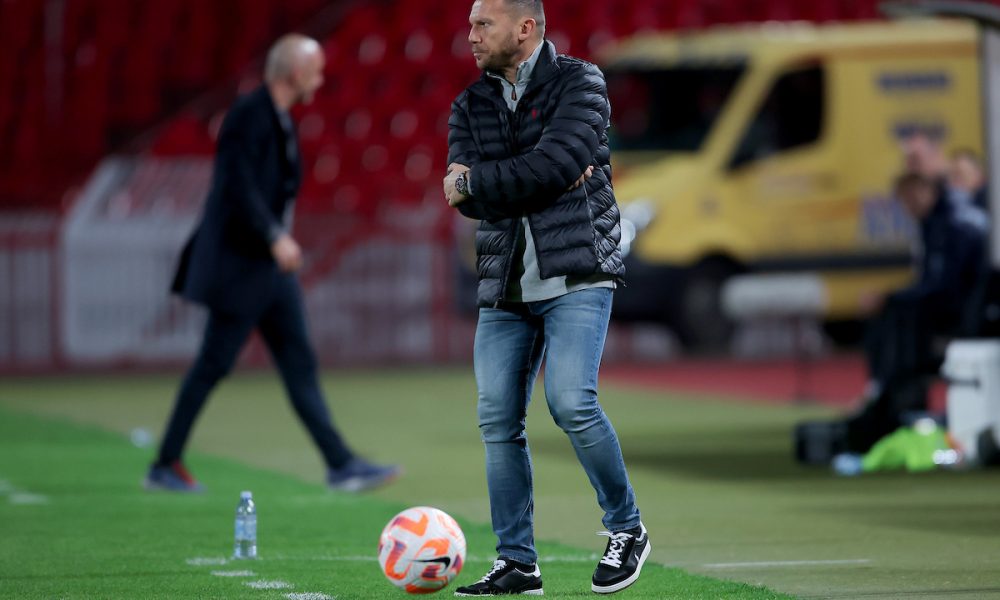 BAHAR U PROBLEMU Sad samo „sudija“ zna kada će da pocrveni, navijačima su obrazi već crveni