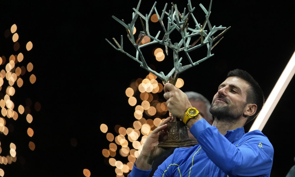 NEDODIRLJIV Novak u Parizu jači od Dimitrova i publike… Sedmi put je na tronu!