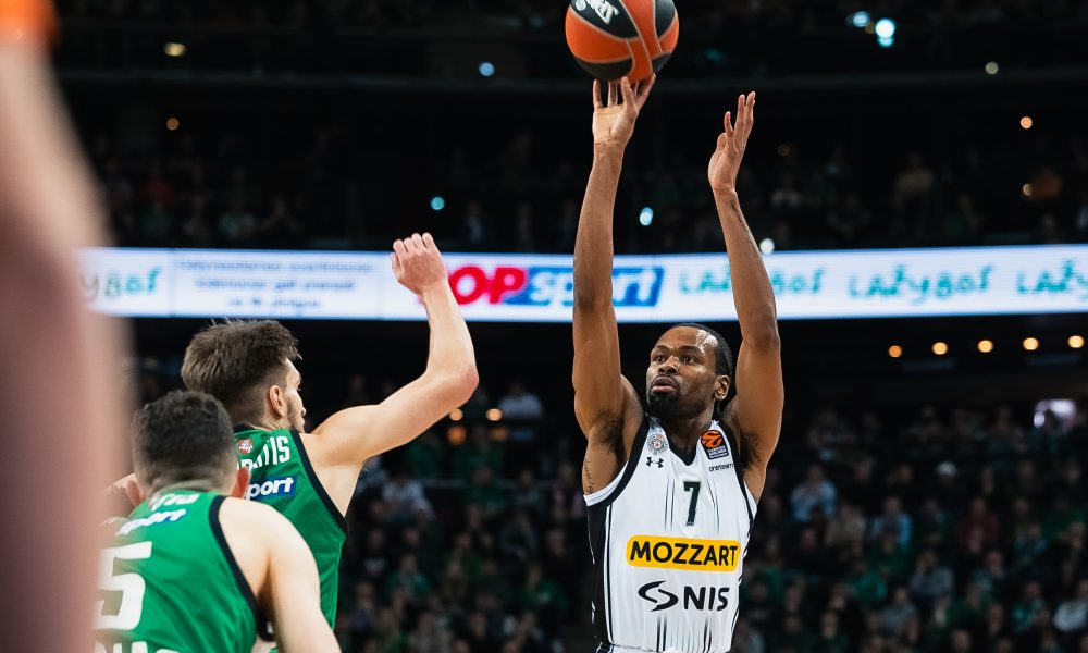 OVO JE TREBALO PARTIZANU Panter utišao „Žalgirio arenu“ sjajnom trojkom! Pet poena iz jednog napada! (VIDEO)