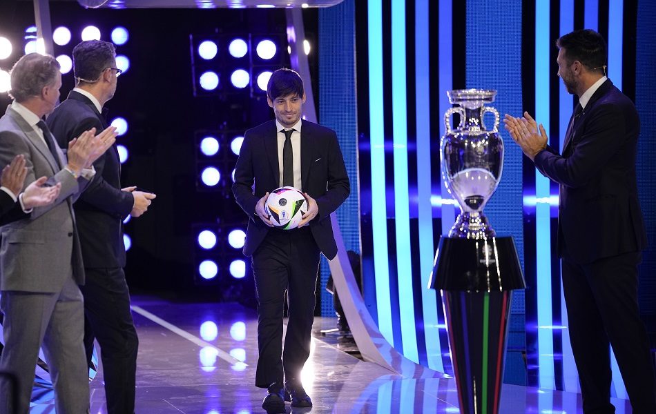 SKANDAL! Zvuci seksa utišali žreb za EP, kako će Nemci ovo da objasne? (VIDEO)