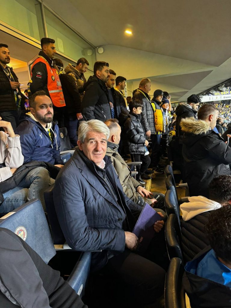 SUDAR DIVOVA Srpska izvidnica u poseti kapitenu na velikom derbiju u Istanabulu (FOTO)