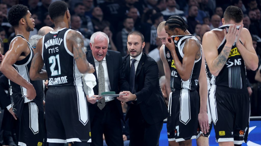 PODRŠKA „Grobari“ se uzdaju u jednog čoveka… Videće se u četvrtak koliko mu veruju (VIDEO)